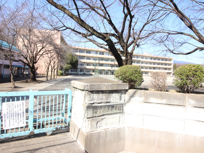 小学校　美原小学校（小学校）まで507m