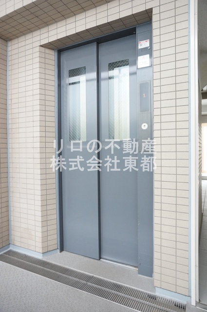 その他共有部分　エレベーター付なので、たくさんお買い物しても安心ですね♪