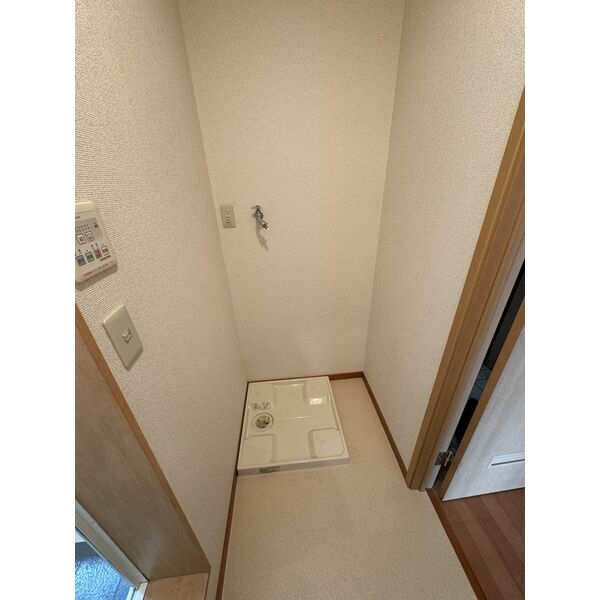 洗面設備　同建物の写真です