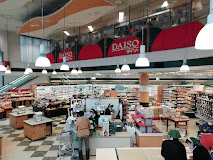 その他　ダイソー　ラッキー忍ヶ丘駅前店（その他）まで73m