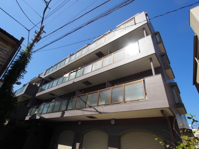 建物外観　ピンテール３