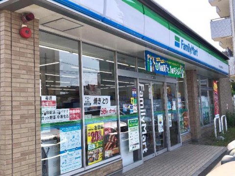 コンビニ　ファミリーマート 名古屋上飯田店（コンビニ）まで1725m