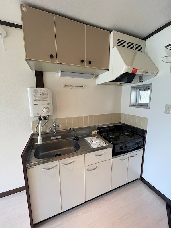 キッチン　反転間取参照