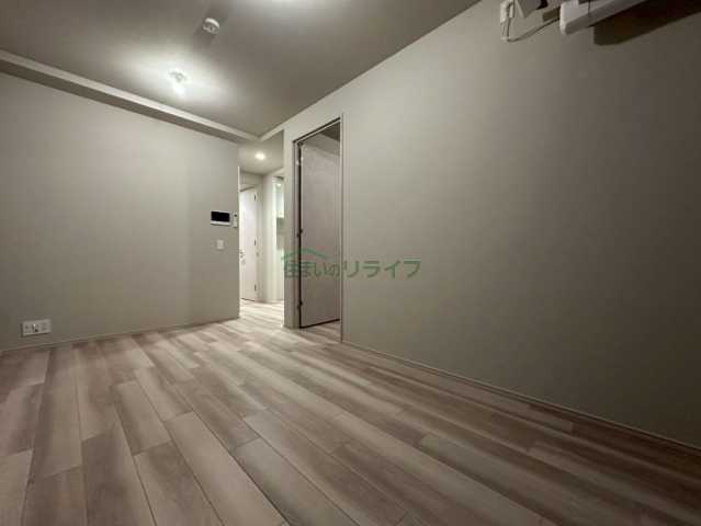 プラウドフラット四谷三丁目の居間写真