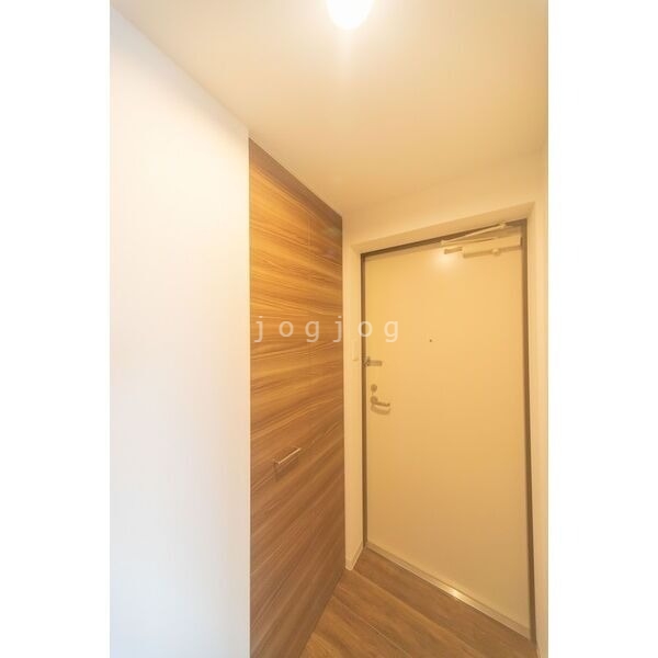 玄関　同施工会社類似物件写真