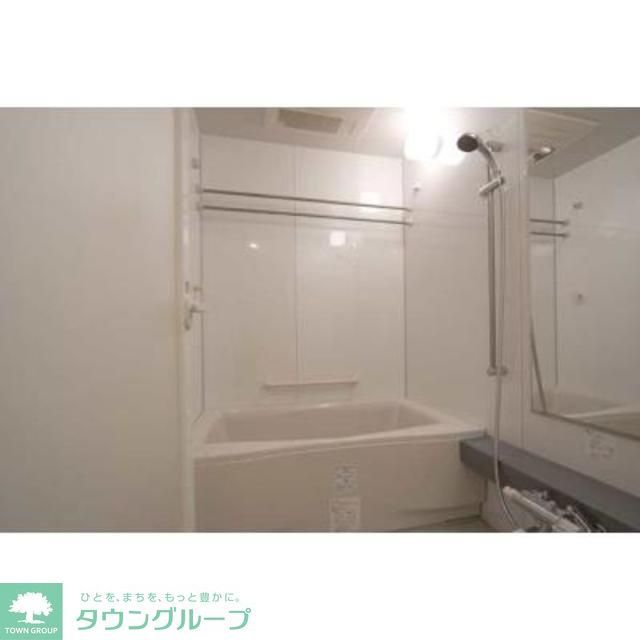 バス・シャワールーム　※写真は同タイプ住戸です。