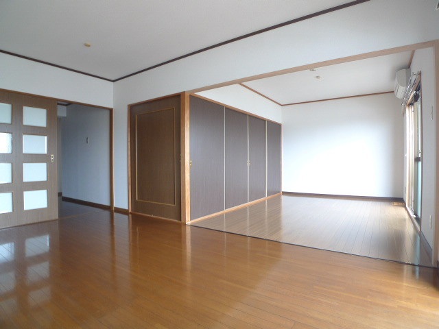 ボヌールの内装写真
