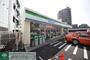 コンビニ　ファミリーマート（コンビニ）まで390m
