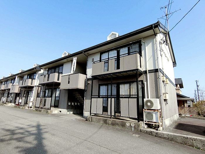 あいの風とやま鉄道 小杉駅 徒歩13分 築32年