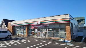 コンビニ　セブンイレブン江別うんどう公園店（コンビニ）まで301m