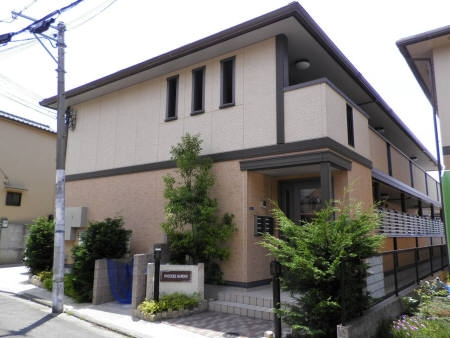 建物外観　モニター付きインターホンついてます♪