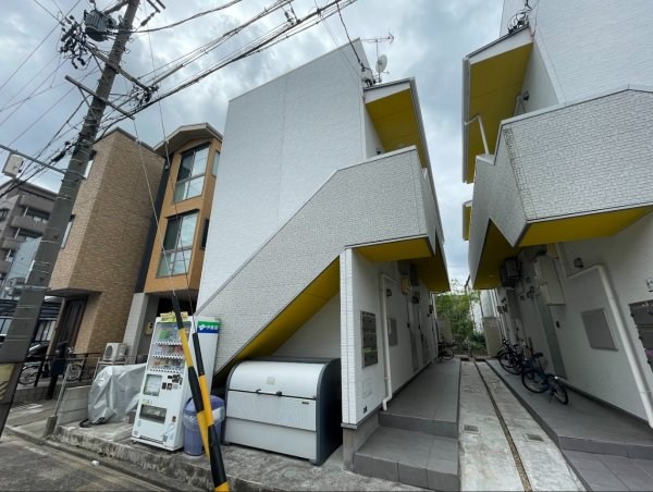 建物外観　外観　デザイナーズ　光インターネット無料