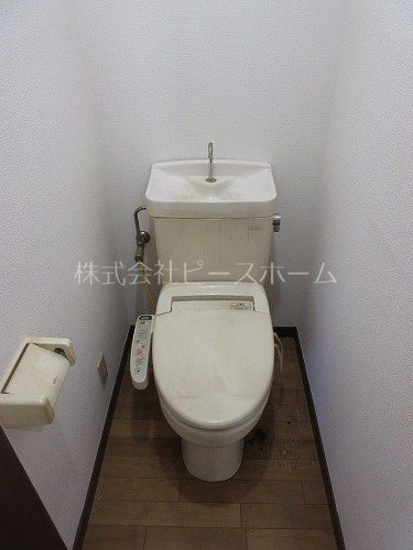 トイレ　※別号室参考写真
