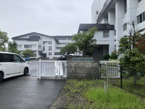 中学校　佐賀市立城南中学校（中学校）まで463m