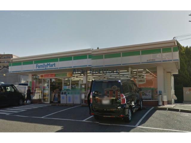 コンビニ　ファミリーマート岩本宇頭店（コンビニ）まで269m