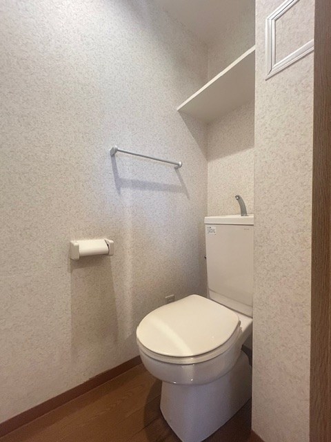 東京メトロ東西線 行徳駅 徒歩10分 3階建 築25年のトイレ写真