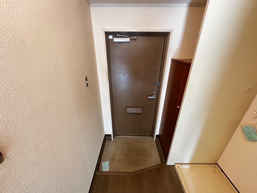 ルミエール明石の玄関写真