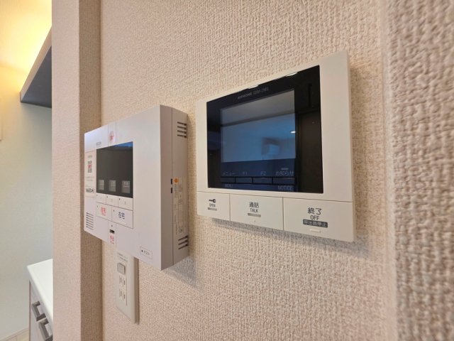 セキュリティ　モニター付インターホン