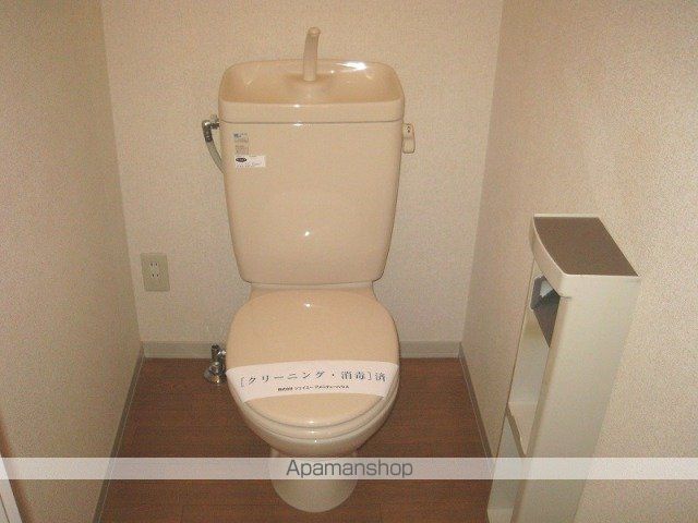 小田急小田原線 秦野駅 バス乗車時間：12分 最寄りバス停で下車 徒歩3分 2階建 築24年のトイレ写真