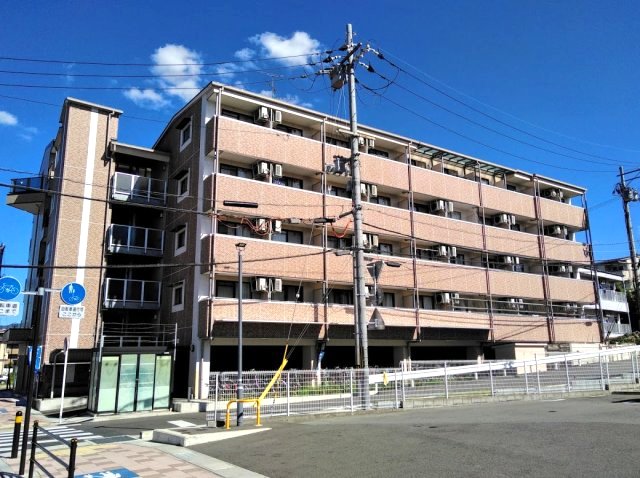 アートプラザ京田辺の外観写真