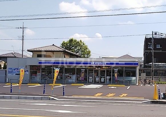 コンビニ　ローソンさいたま東大成町一丁目店（コンビニ）まで300m