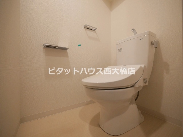 地下鉄中央線 堺筋本町駅 徒歩6分 15階建 築6年のトイレ写真