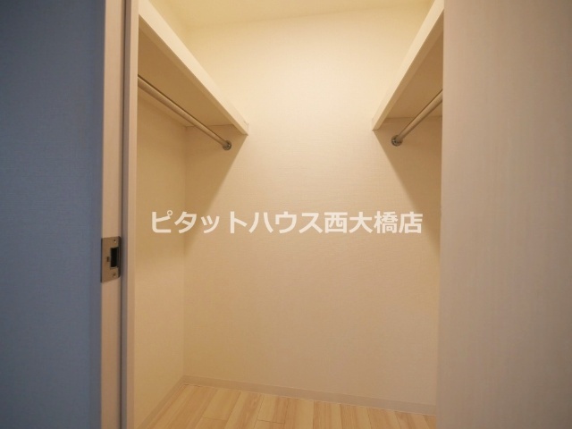 地下鉄中央線 堺筋本町駅 徒歩6分 15階建 築6年の内装写真