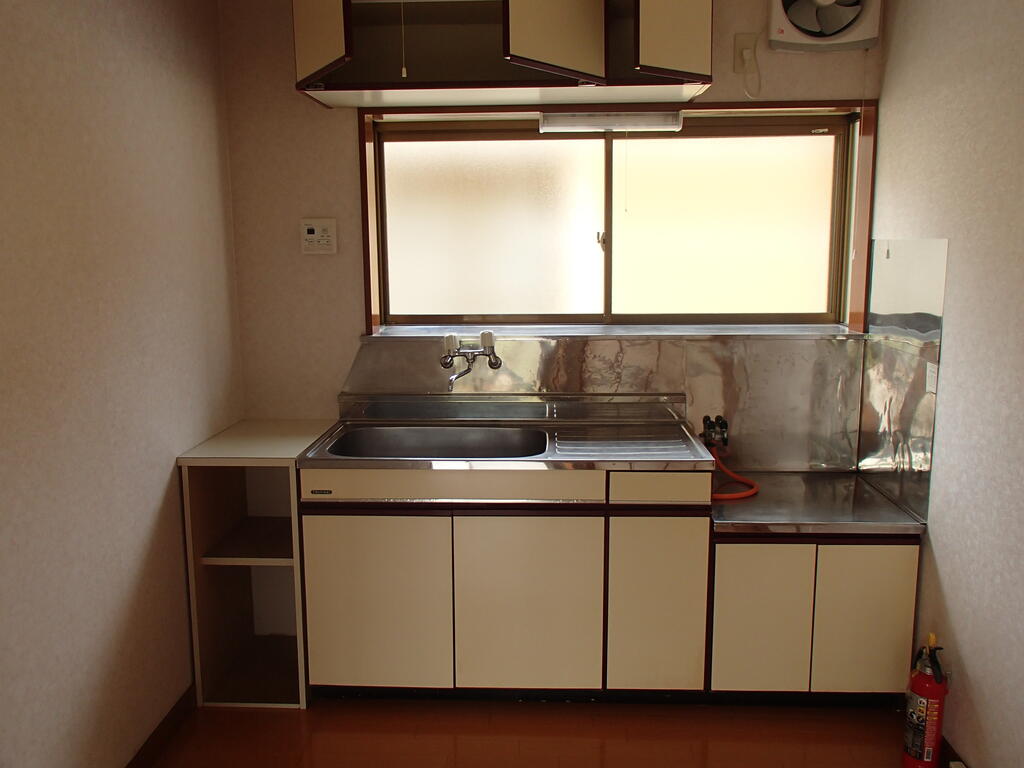 高信住宅 IIIのキッチン写真