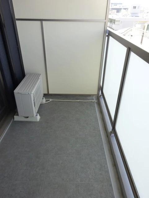 バルコニー　バルコニー付き
