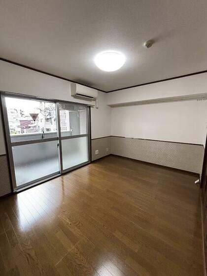 その他部屋・スペース　洋室７帖　　　　エアコン付き　　　　※同タイプ別部屋