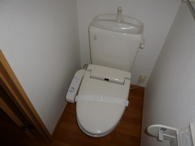 トイレ　シャワー付きトイレ