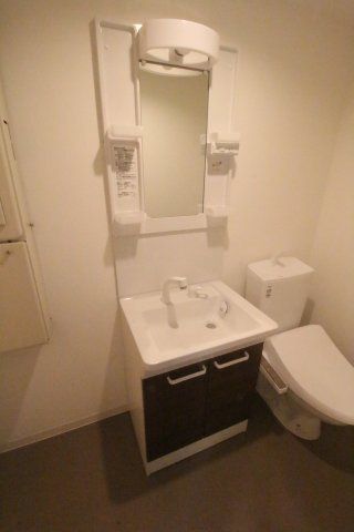 洗面設備　エクスフォート板橋　板橋区板橋３