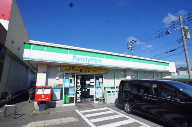 コンビニ　ファミリーマート　永犬丸店（コンビニ）まで527m