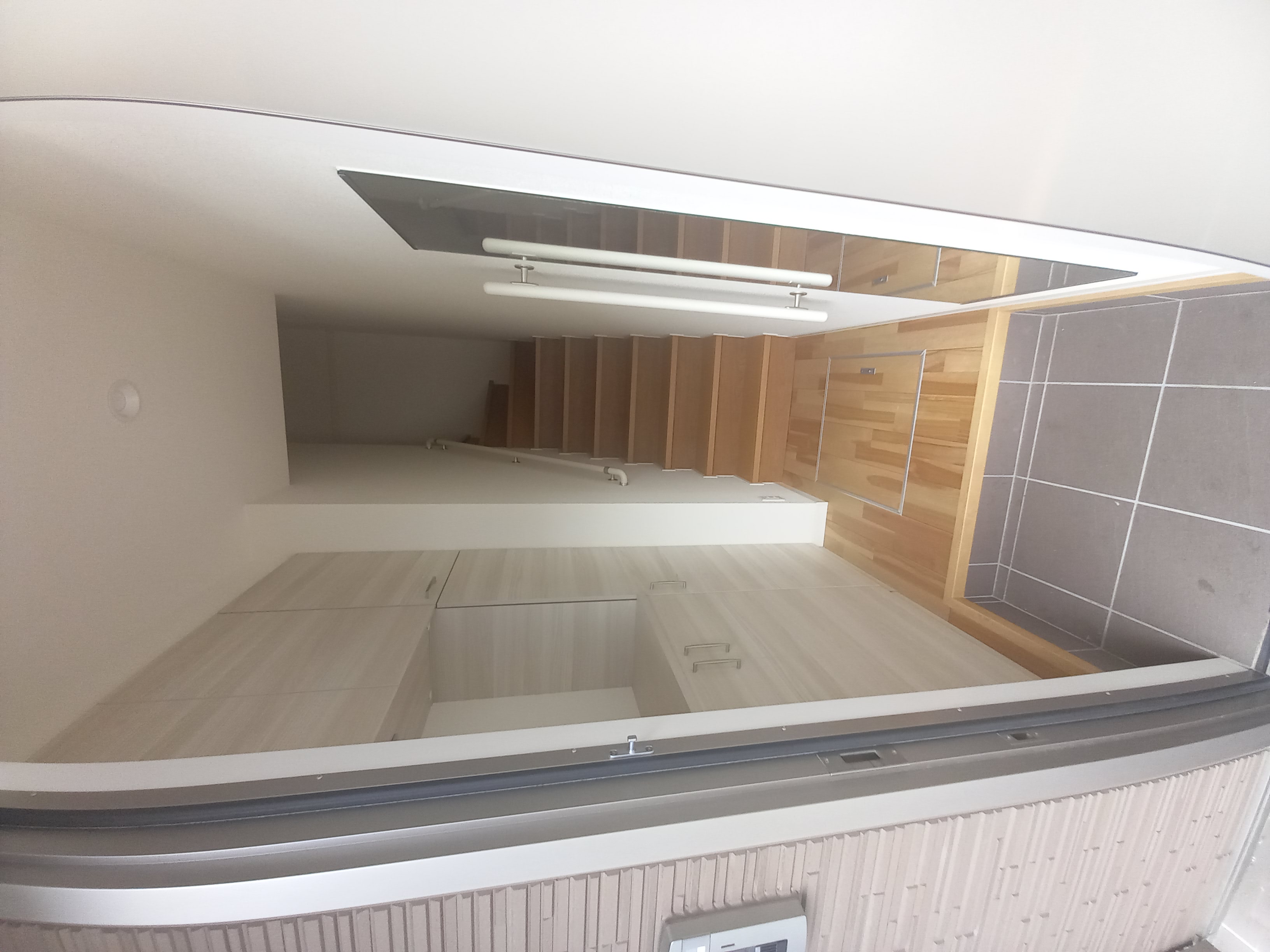 リラクオ一レ アクラス IIの玄関写真