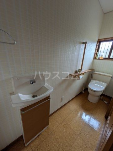 羽生市南2丁目戸建のトイレ写真