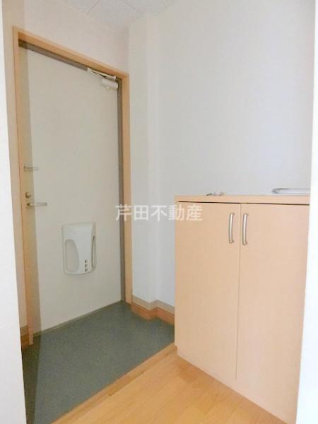 玄関　★弊社は更新料１万円のみ★保証会社の更新料もありません★