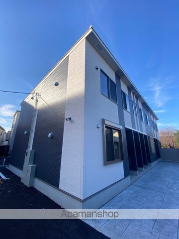 ＪＲ東海道本線 辻堂駅 バス乗車時間：6分 最寄りバス停で下車 徒歩4分 築3年