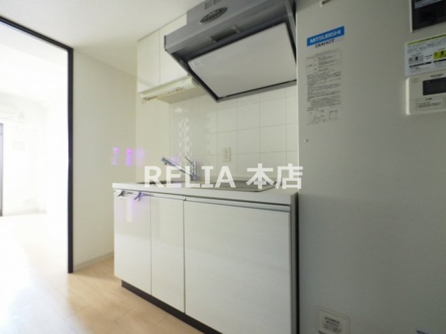 地下鉄千日前線 阿波座駅 徒歩5分 15階建 築17年のキッチン写真