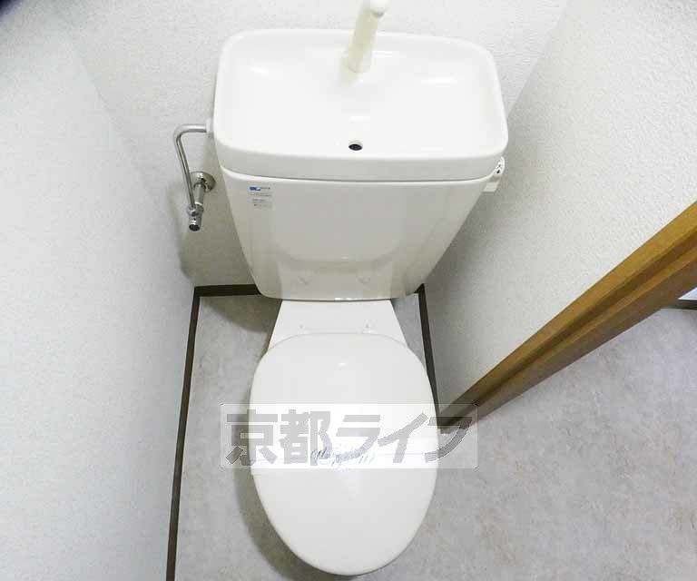 シュール西院のトイレ写真