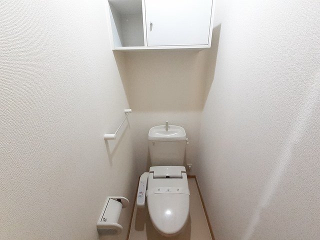 トイレ　ゆったりとした空間のトイレです
