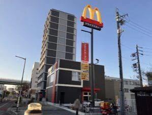 飲食店　マクドナルド光音寺バロー店（飲食店）まで246m