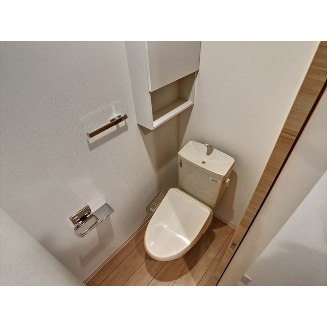 プラスコート渋谷のトイレ写真