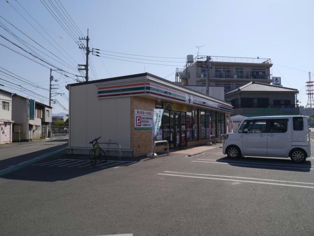 コンビニ　セブンイレブン徳島北田宮2丁目店（コンビニ）まで752m