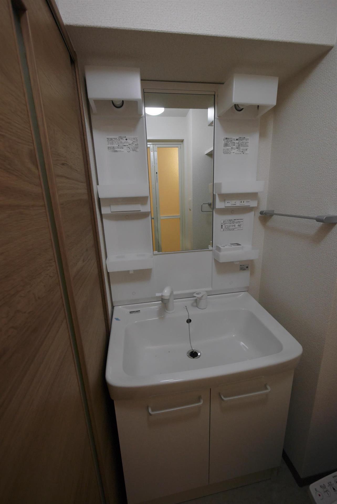 古船場タカヤコーポレーションビルの内装写真