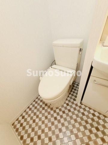 ONE ROOF FLAT NISHINOMIYAのトイレ写真