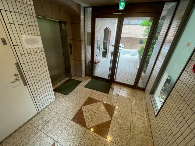 ＪＲ大阪環状線 桃谷駅 徒歩4分 8階建 築29年の外観写真