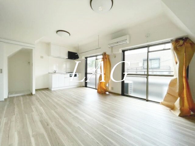 居室・リビング　洋室のお部屋です。