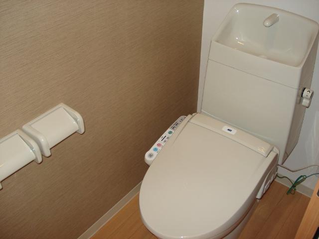 トイレ　シャワー付トイレ