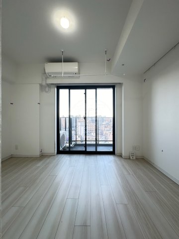 レガリス品川南大井パークサイドの居間写真