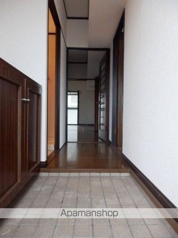 ＪＲ博多南線 博多南駅 徒歩21分 6階建 築35年の玄関写真